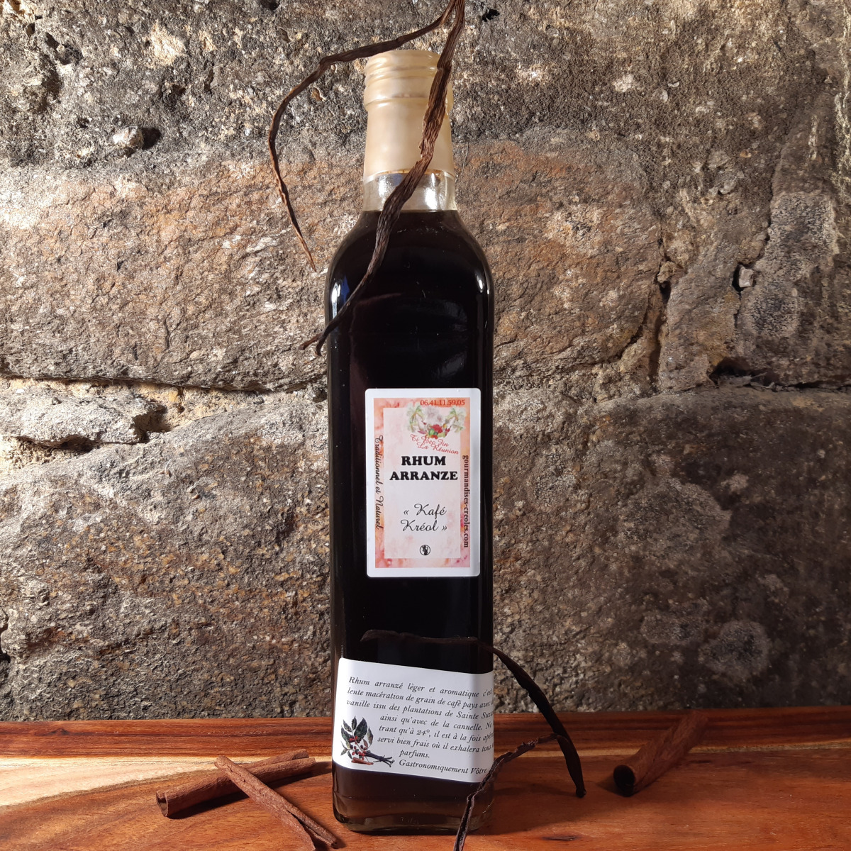 Rhum Arrangé Kafe Kreol – Léger et aromatique – En direct de Gourmandises Créoles (Côtes d’Armor)