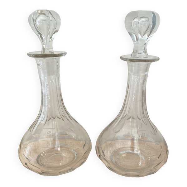 ART Paire de topettes graduation en émail transparent 9x9x19